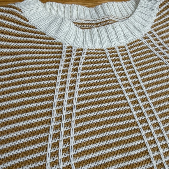 Brown and White Stripe Pattern Sweater NWOT - Picture 4 of 5
